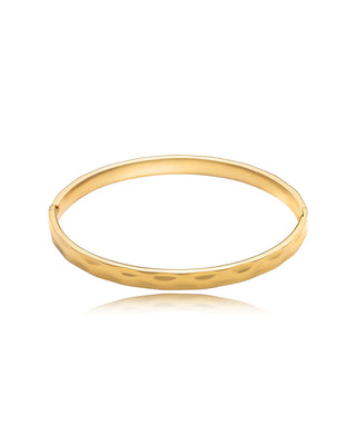 Hammered Bangle in Gold