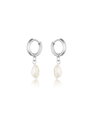Sinta Pearl Huggies in Silver